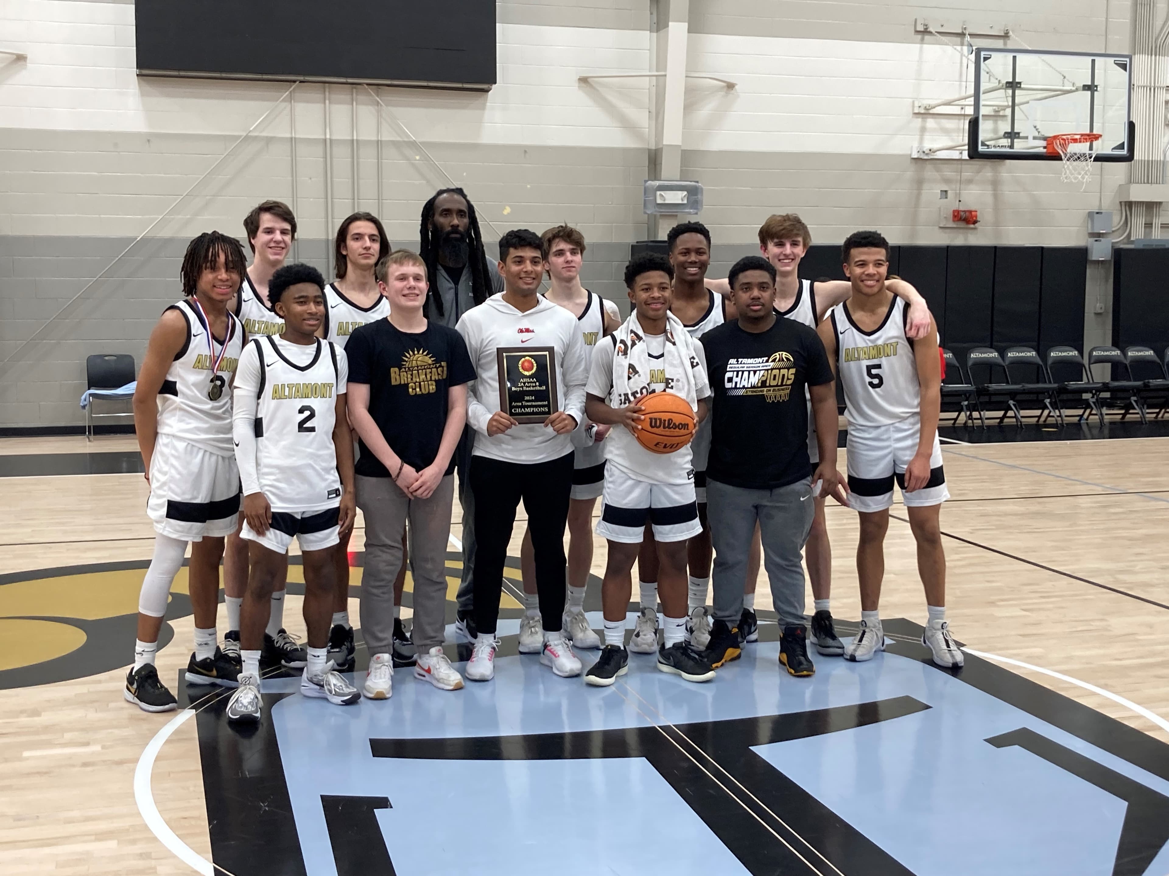 ALTAMONT KNIGHTS AREA BASKETBALL TOURNAMENT CHAMPS! The Acta Diurna